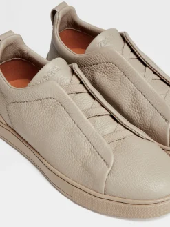 Travel In Style|Sneakers><noscript><img width=