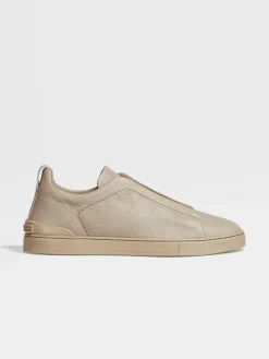 Travel In Style|Sneakers><noscript><img width=