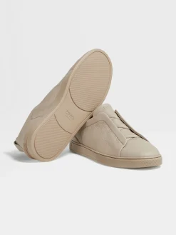 Travel In Style|Sneakers><noscript><img width=