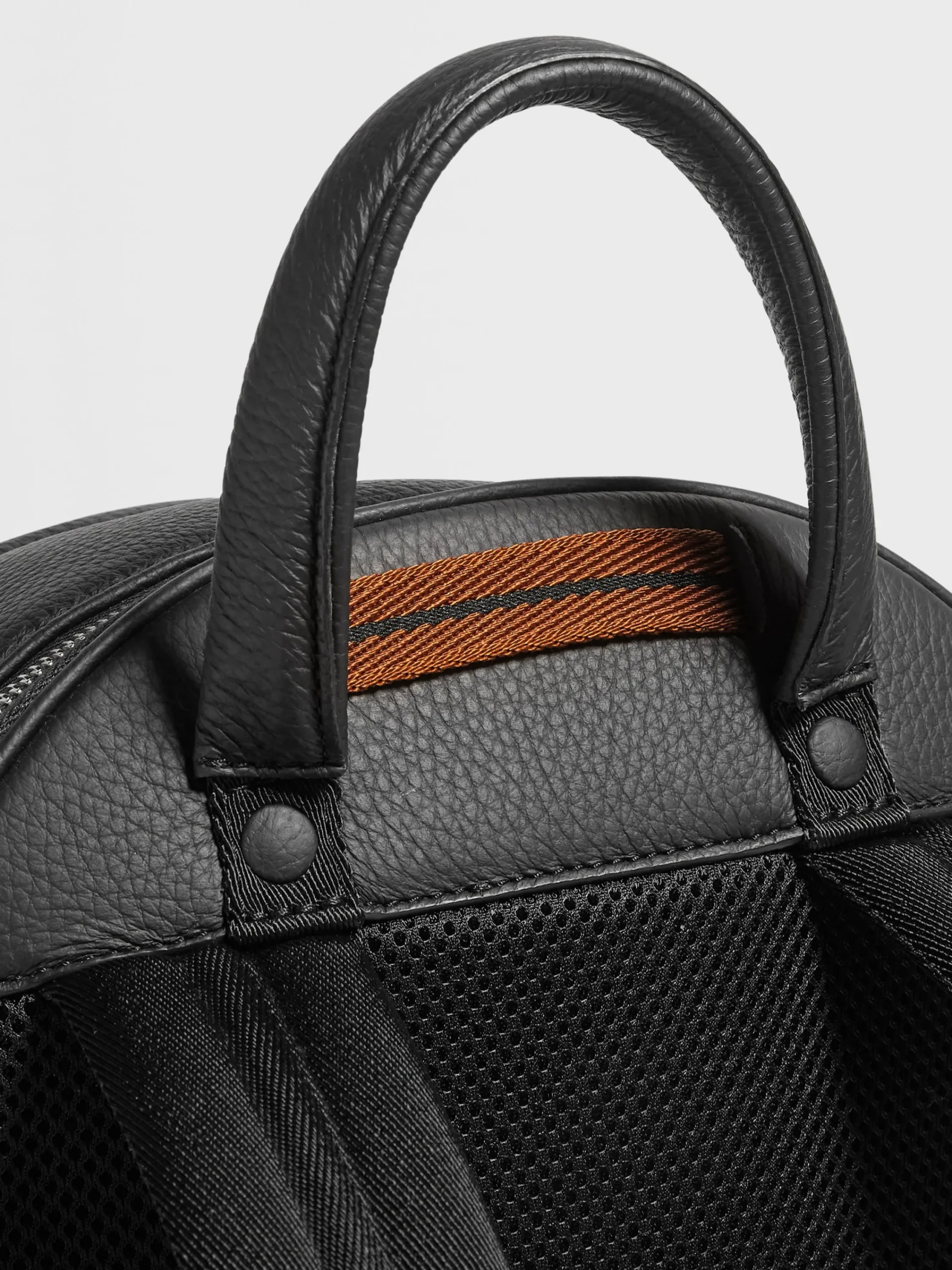 Travel In Style|Bags And Wallets>ZEGNA Deerskin Hoodie Backpack Black