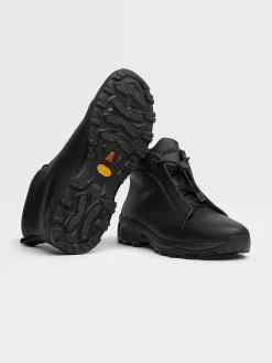 Travel In Style|Boots><noscript><img width=