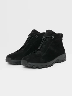 Boots|Sneakers><noscript><img width=