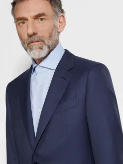 Suits><noscript><img width=