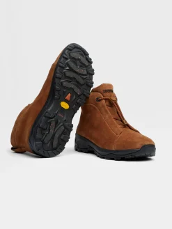 Boots|Sneakers><noscript><img width=
