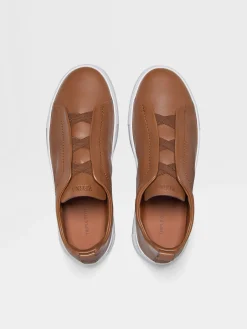 Travel In Style|Sneakers><noscript><img width=