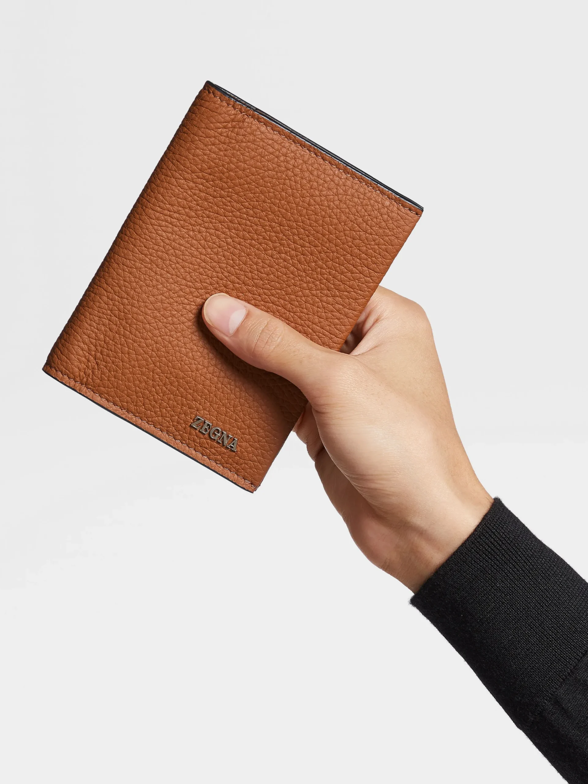 Resort Essentials|Small Gifts>ZEGNA Deerskin Passport Case Foliage