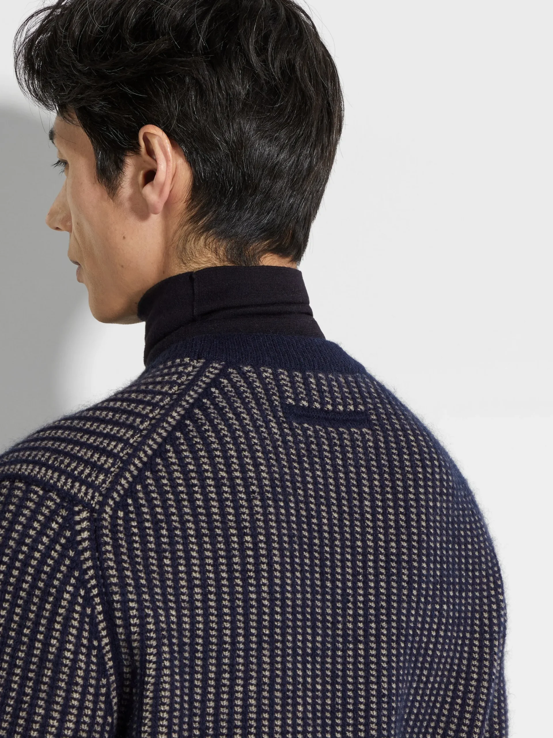 Travel In Style|Sweaters>ZEGNA Ink Blue and Light Taupe Cashmere Mohair and Silk Crewneck InkBlue/LightTaupe