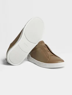 Travel In Style|Sneakers><noscript><img width=