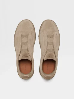 Travel In Style|Sneakers><noscript><img width=