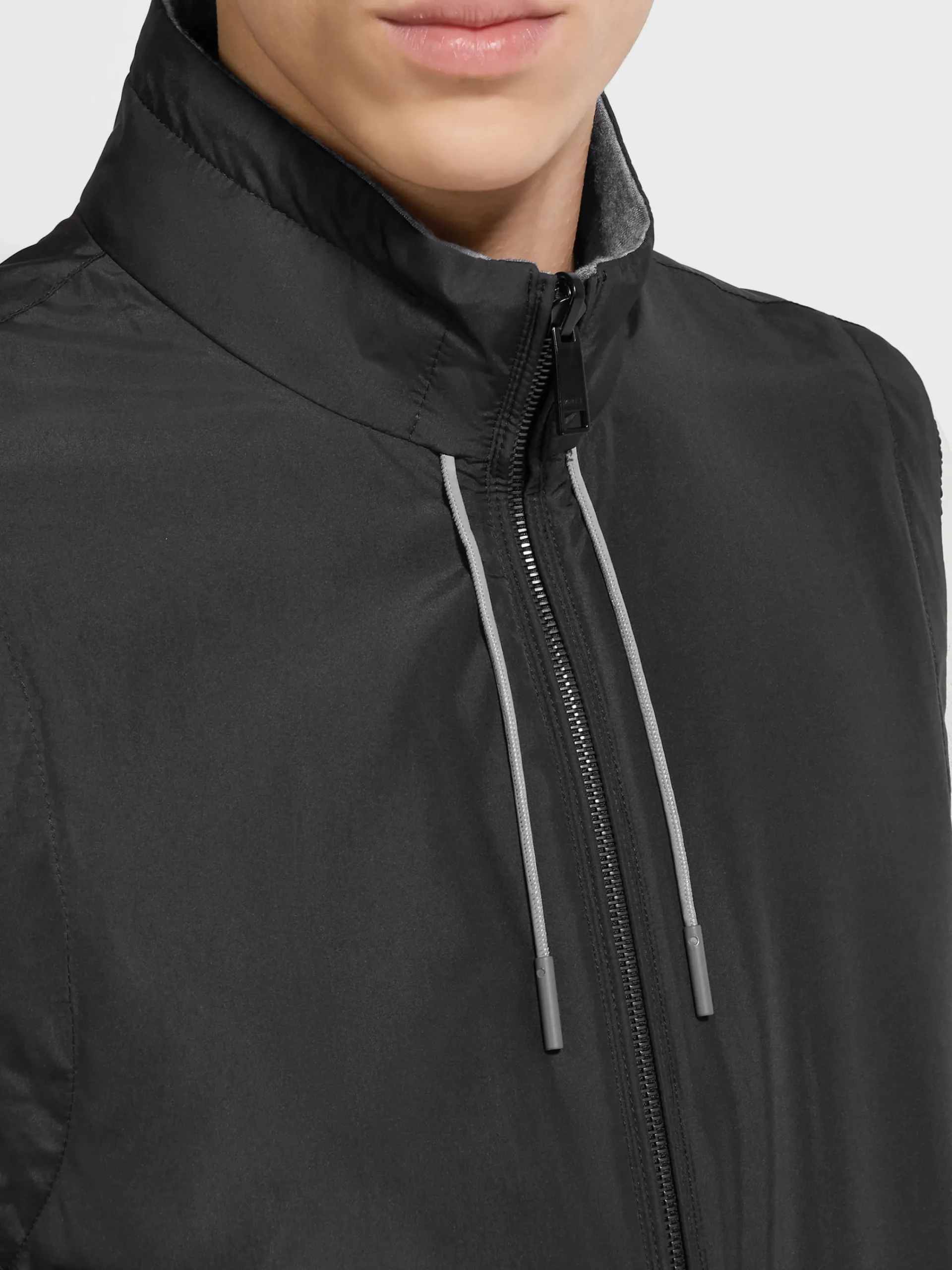 Jackets And Coats>ZEGNA Microfiber Reversible Brezza Vest Black/Grey