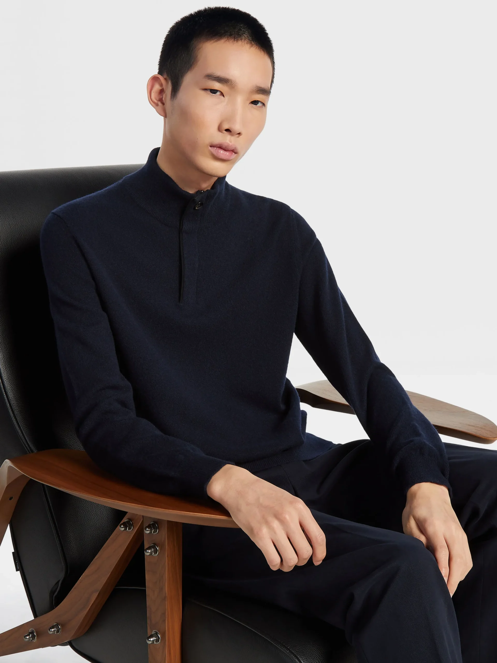 Sweaters>ZEGNA Navy Blue Mélange Oasi Cashmere Zip Mock Neck Sweater NavyBlueMélange